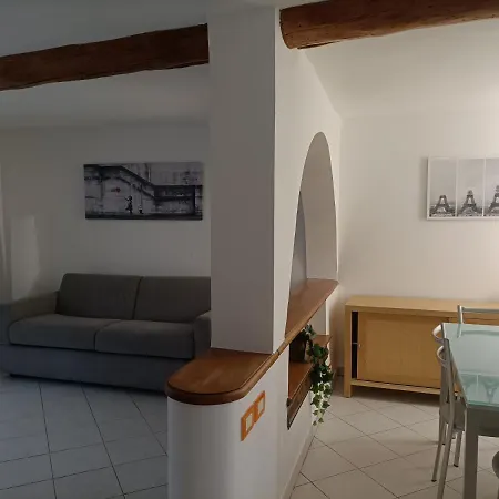 Stella House Апартаменты Турин